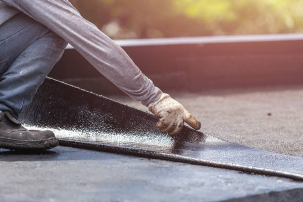 Professional Vapor Barrier Installation technician working in Ravenna, MI